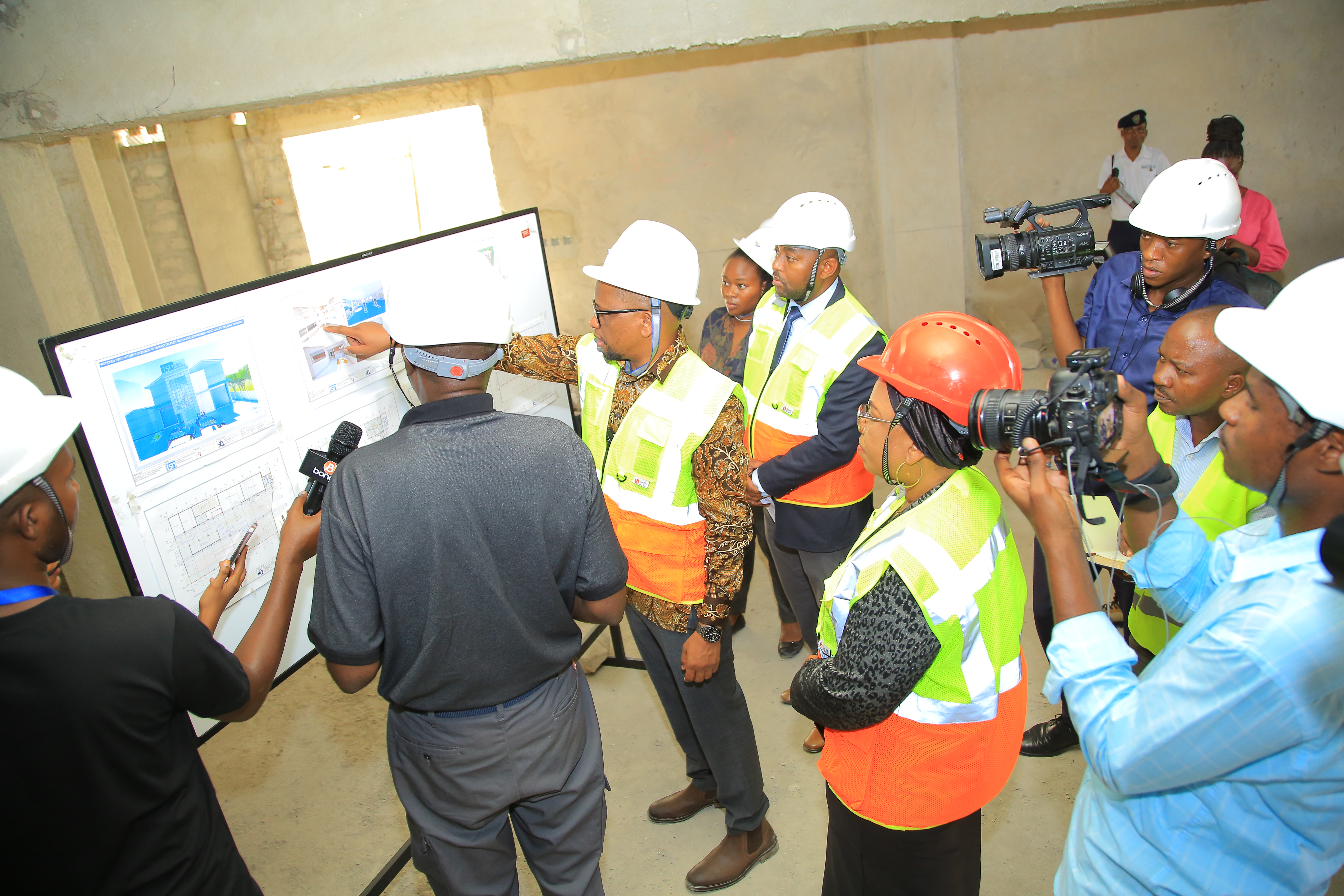 Mwinjuma delighted with fast progress in TSN's printing plant
